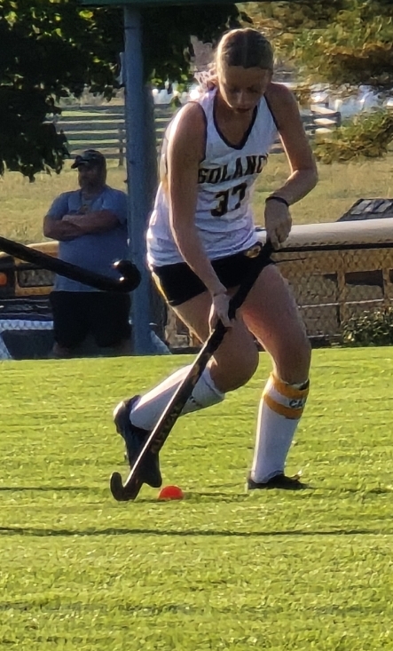 Screenshot_20241106_203652_Gallery Katie Summers, field hockey